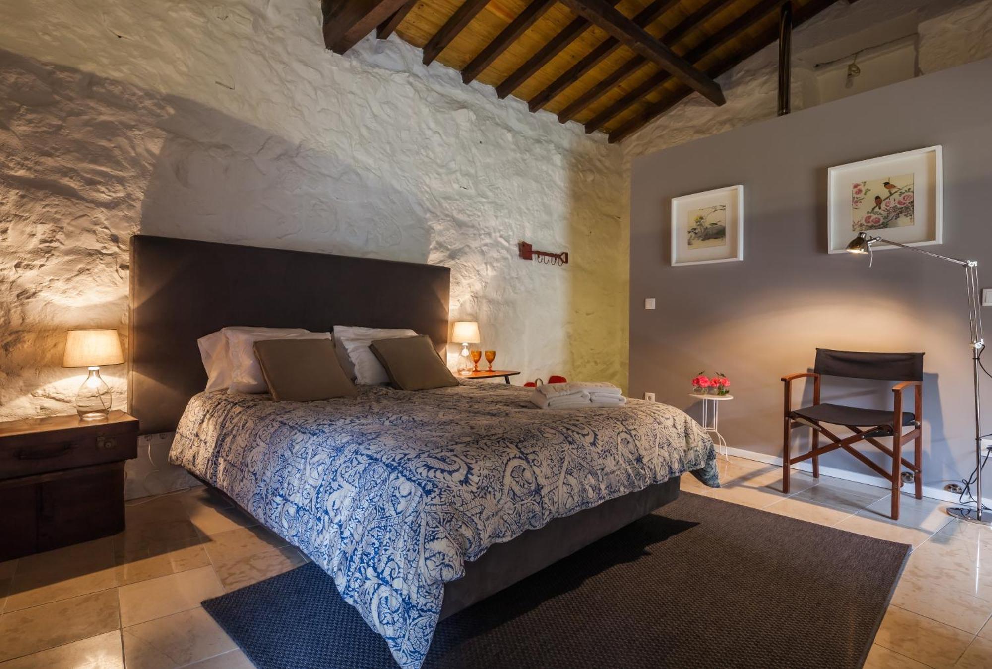 1720 Quinta Da Cancela - Winery & Farmhouse Guimaraes Bagian luar foto