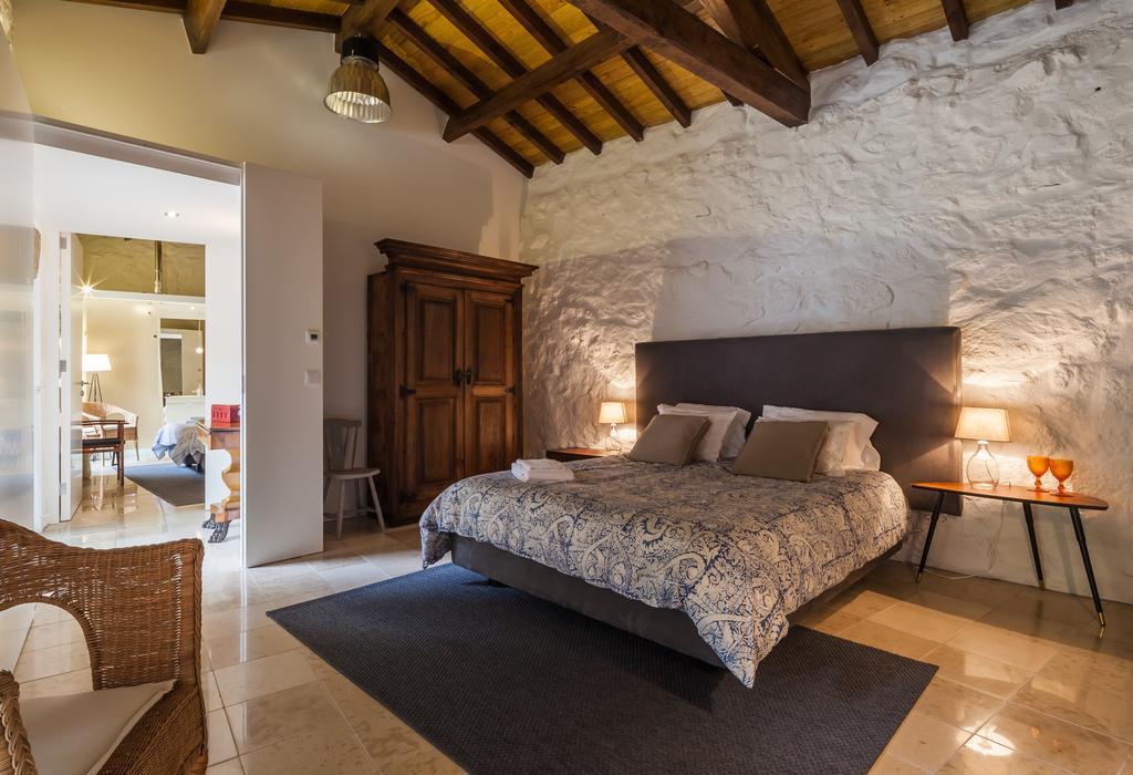 1720 Quinta Da Cancela - Winery & Farmhouse Guimaraes Bagian luar foto