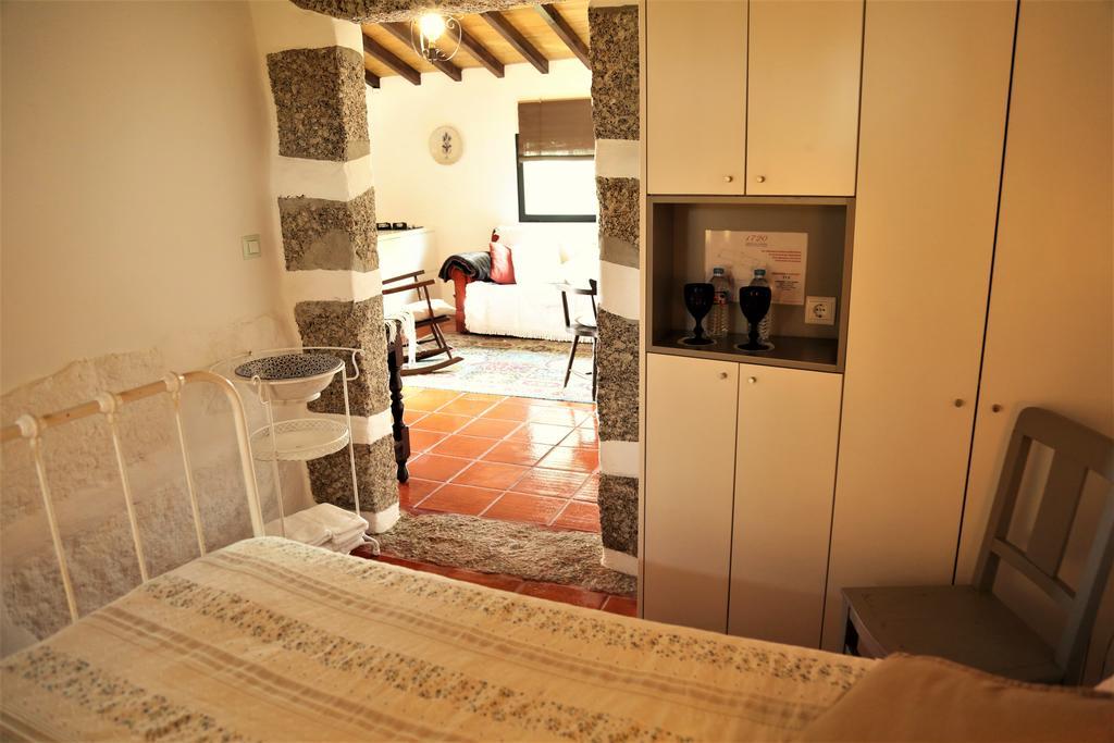 1720 Quinta Da Cancela - Winery & Farmhouse Guimaraes Bagian luar foto